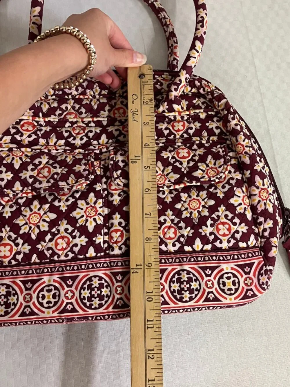 Vera Bradley Laptop Travel Bag Women's Medium Burgundy Floral Quilted Cotton Zip